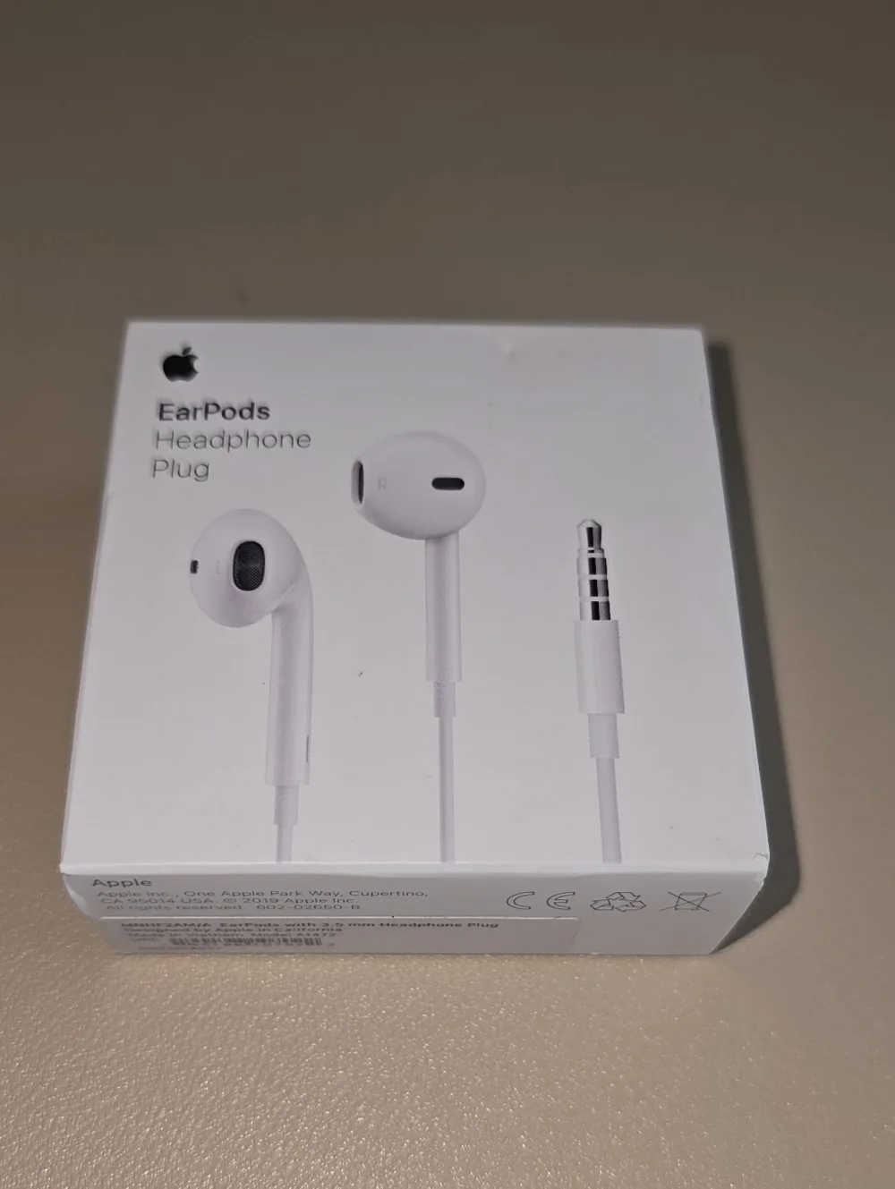 Apple new headphones